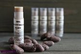 Handgemaakte lipbalsem met cacao