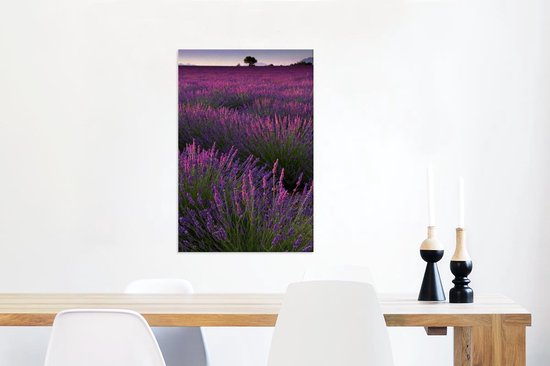 Canvas Schilderij Paarse lavendel bloemen in een veld - 40x60 cm - Wanddecoratie