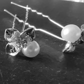 Zilverkleurige Hairpins - Blaadjes met Diamantjes en Ivoorkleurige Parel - 5 stuks