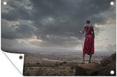 Tuinposter - Tuindoek - Tuinposters buiten - Inheemse man kijkt uit over de Masai Mara in Afrika - 120x80 cm - Tuin