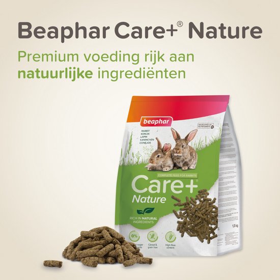 Beaphar Care+ Nature. Zak met konijnenvoer, met afbeelding van twee konijnen en stukjes voer.