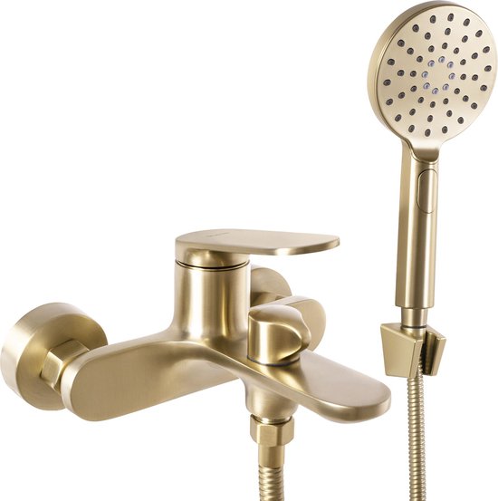Mélangeur de baignoire et pommeau de douche en or brossé. Le robinet a une poignée ergonomique et un bec incurvé.