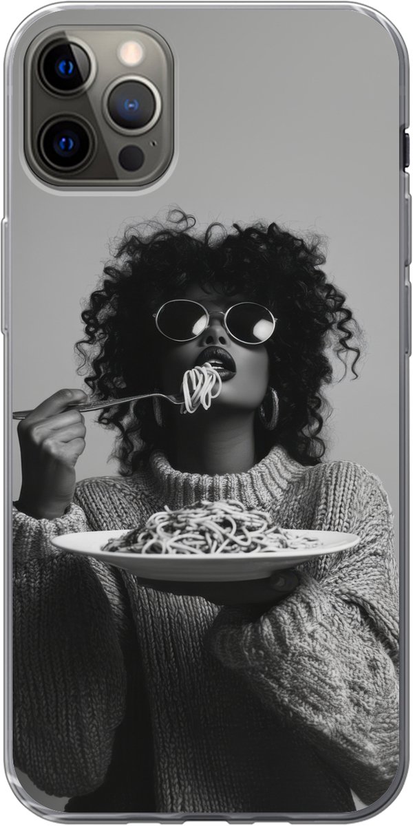 Telefoonhoesje Geschikt voor iPhone 12 Pro Max hoesje - Vrouw - Pasta - Zwart - Wit - Siliconen Telefoonhoesje Telefoonhoesje