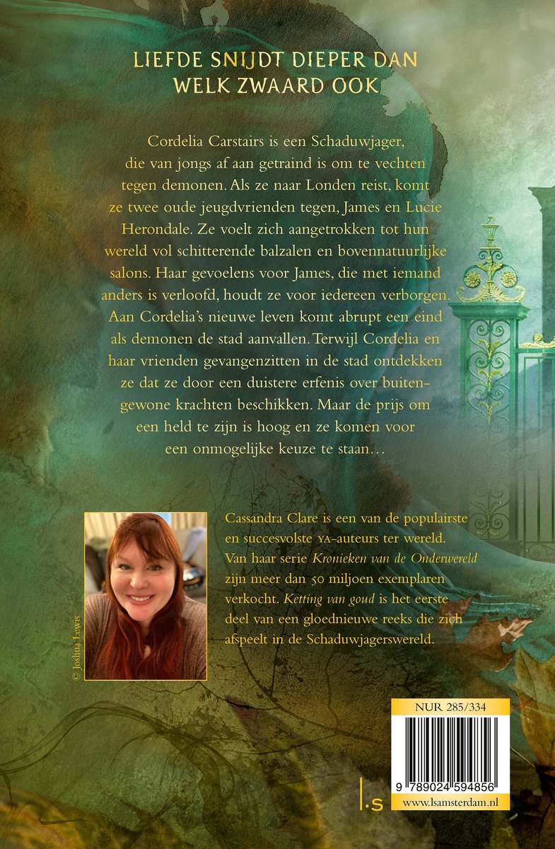 Achterkant boek 'Ketting van goud' met foto van Cassandra Clare.