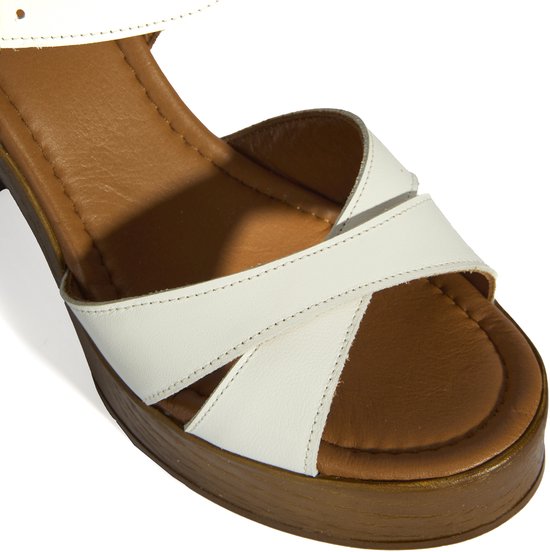 DESA Sandalen Leer Wit Vrouwen Schoenpunt: Nez ouvert Maat: 39 EU