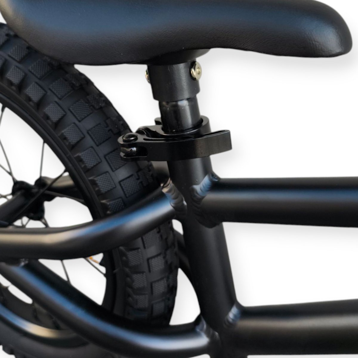 Jobber Fatbike Loopfiets 3 jaar - Stoere Loopfietsen mat Zwart - 14inch — afbeelding 5