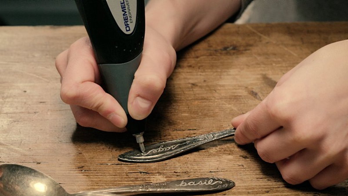 Dremel 290 Graveerpen 35W met sjablonen en graveerpunt thumbnail 3
