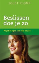 Boekomslag met een vrouw met blonde haren en een glimlach. Titel: Beslissen doe je zo.