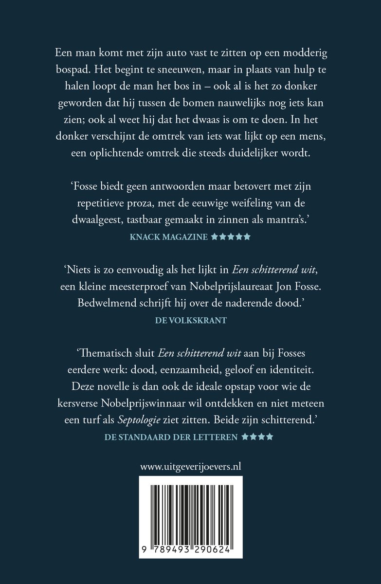 Boekrug van "Een schitterend wit" met de tekst "Jon Fosse" en de titel van het boek. Bevat ook recensies.