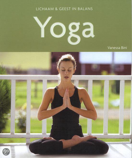 Cover van het boek 'Health Books Yoga'