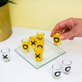 Out Of The Blue Tic Tac Toe drankspel - Gezelschapsspel - Met shotglaasjes - Voor feest en vakantie