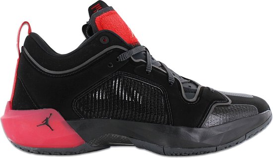 Air Jordan 37 XXXVII Low - Bred - Heren Basketbalschoenen Sneakers Schoenen Zwart DQ4122-007 - Maat EU 44.5 US 10.5