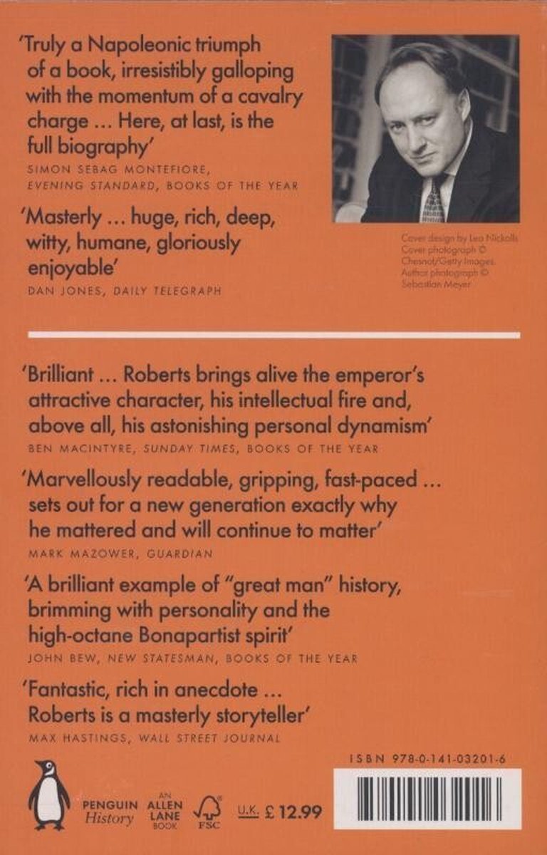 Dos d'un livre avec des citations et une photo d'Andrew Roberts. Texte en anglais.