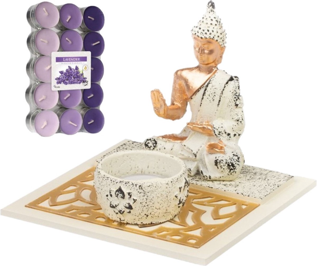 Boeddha beeld voor binnen 14 cm met 30x geurkaarsen lavendel - Buddha beeldje met theelichtjes/waxinelichtjes