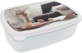 Broodtrommel Wit - Lunchbox - Brooddoos - Stilleven - Kleuren - Decoratie - 18x12x6 cm - Volwassenen