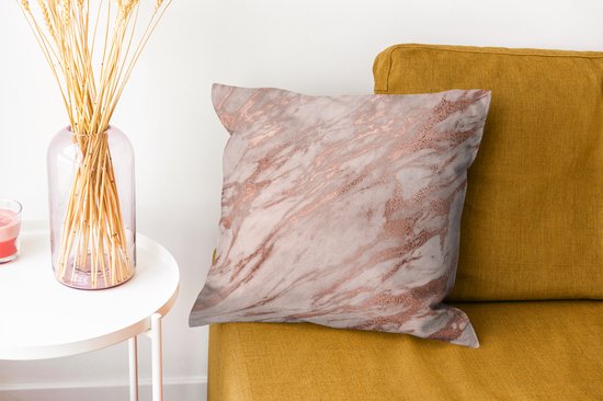 Coussin décoratif fleurs roses 40x50 cm idéal pour votre canapé