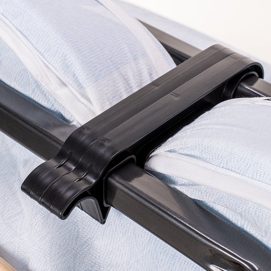 Wicotex – By Charmar Vouwbed – 80x200cm – Eenpersoonsbed – Logeerbed – Opklapbed - Inklapbaar bed – Logeermatras – Zwart stalen frame met wielen – Inclusief matras 10.5 cm dik – inclusief beschermhoes