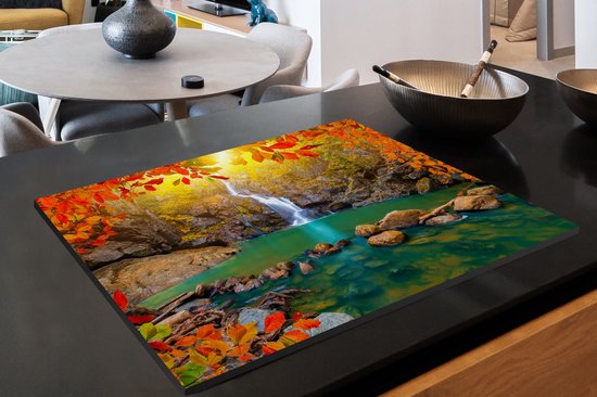 KitchenYeah® Inductie beschermer 80x52 cm - Stenen - Boom - Waterval - Herfst - Rood - Kookplaataccessoires - Afdekplaat voor kookplaat - Inductiebeschermer - Inductiemat - Inductieplaat mat