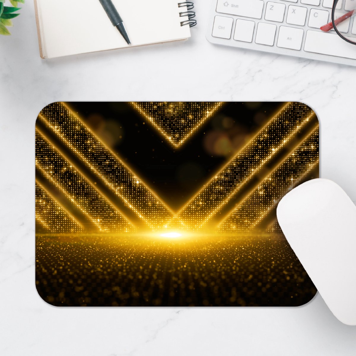 Muismat - Patroon met Gouden Details - 25x18 cm - 2 mm Dik - Muismat van Vinyl