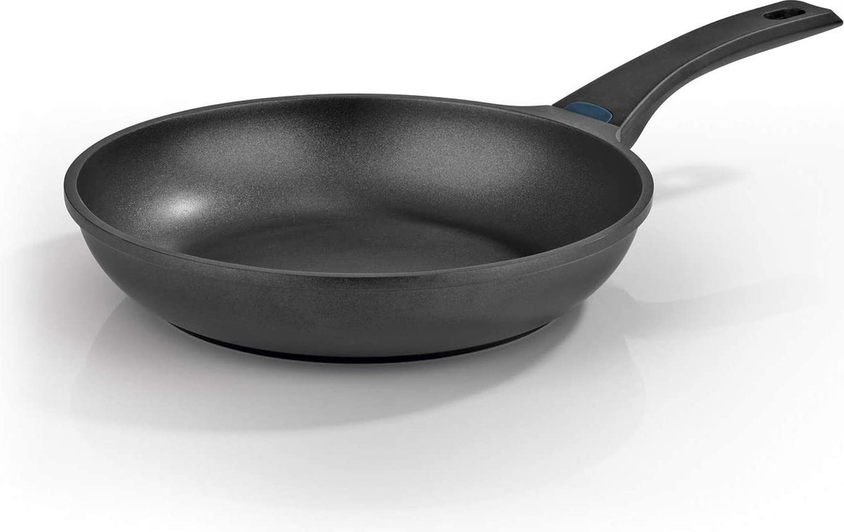 N8WERK pan aluminium gietijzer 28cm zwart kleurverandering