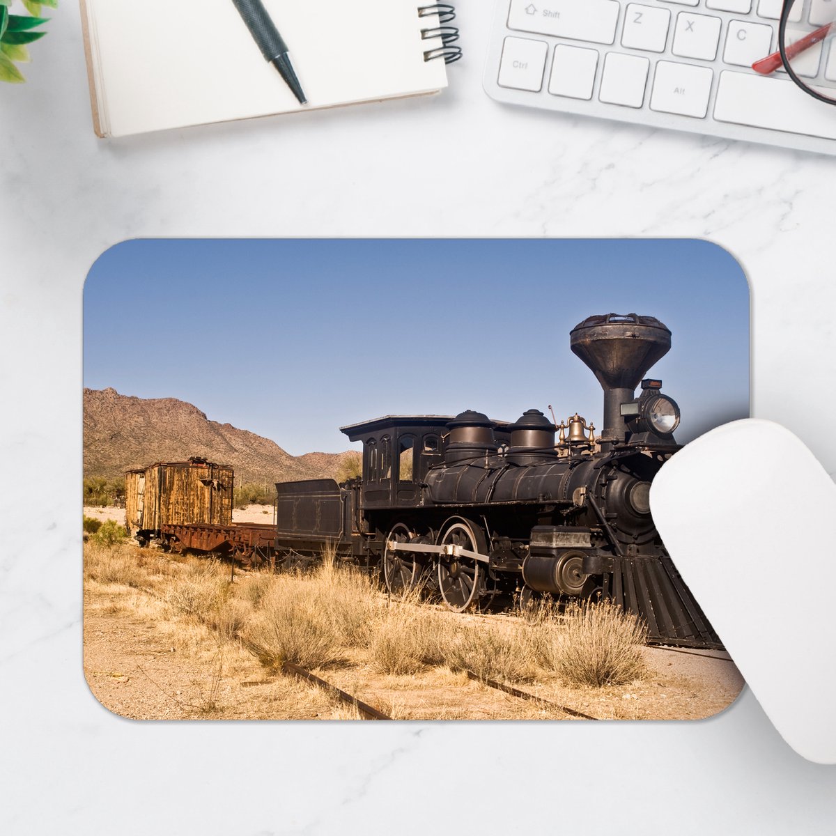 Muismat - Oude Trein in het Wilde Westen - 25x18 cm - 2 mm Dik - Muismat van Vinyl