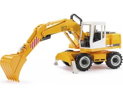 foto van Bruder 2426 Liebherr graafmachine