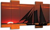GroepArt - Schilderij - Zeilboot - Rood, Oranje, Zwart - 120x65 5Luik - Foto Op Canvas - GroepArt 6000+ Schilderijen 0p Canvas Art Collectie - Wanddecoratie