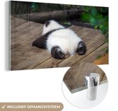 MuchoWow® Glasschilderij 160x80 cm - Schilderij acrylglas - Dier - Panda - Slapen - Foto op glas - Schilderijen