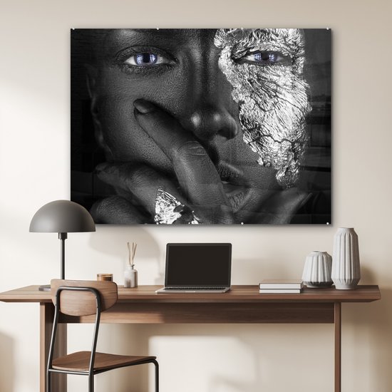 MuchoWow® Peinture sur verre - Femme - Argent - Zwart - Blauw - 120x90 cm - Peintures sur verre acrylique - Photo sur Glas