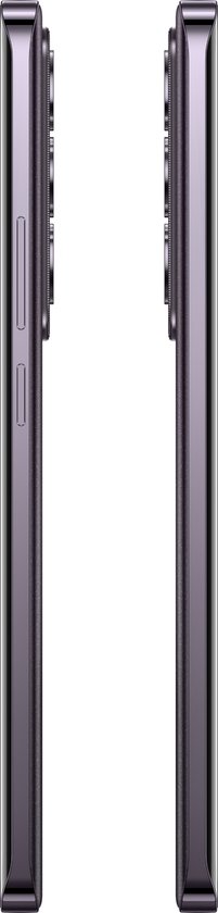 Zijaanzichten van de OPPO Reno12 5G, tonend de metalen randen en fysieke knoppen aan één kant.
