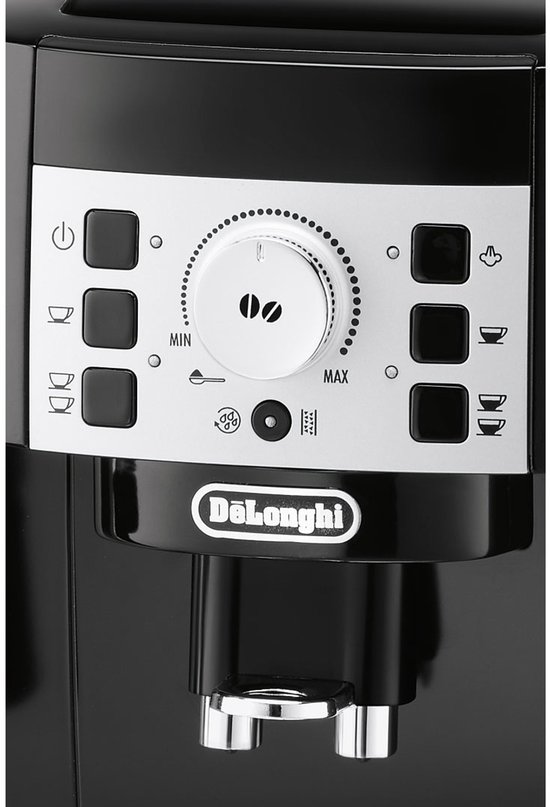 Detail van het bedieningspaneel van de zwarte De'Longhi Magnifica S espressomachine.