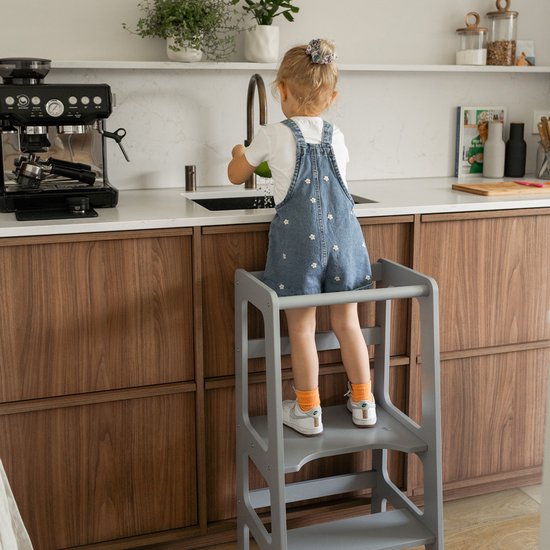 Jindl houten montessori leertoren grijs - Het handige hulpje in de keuken - kitchen helper