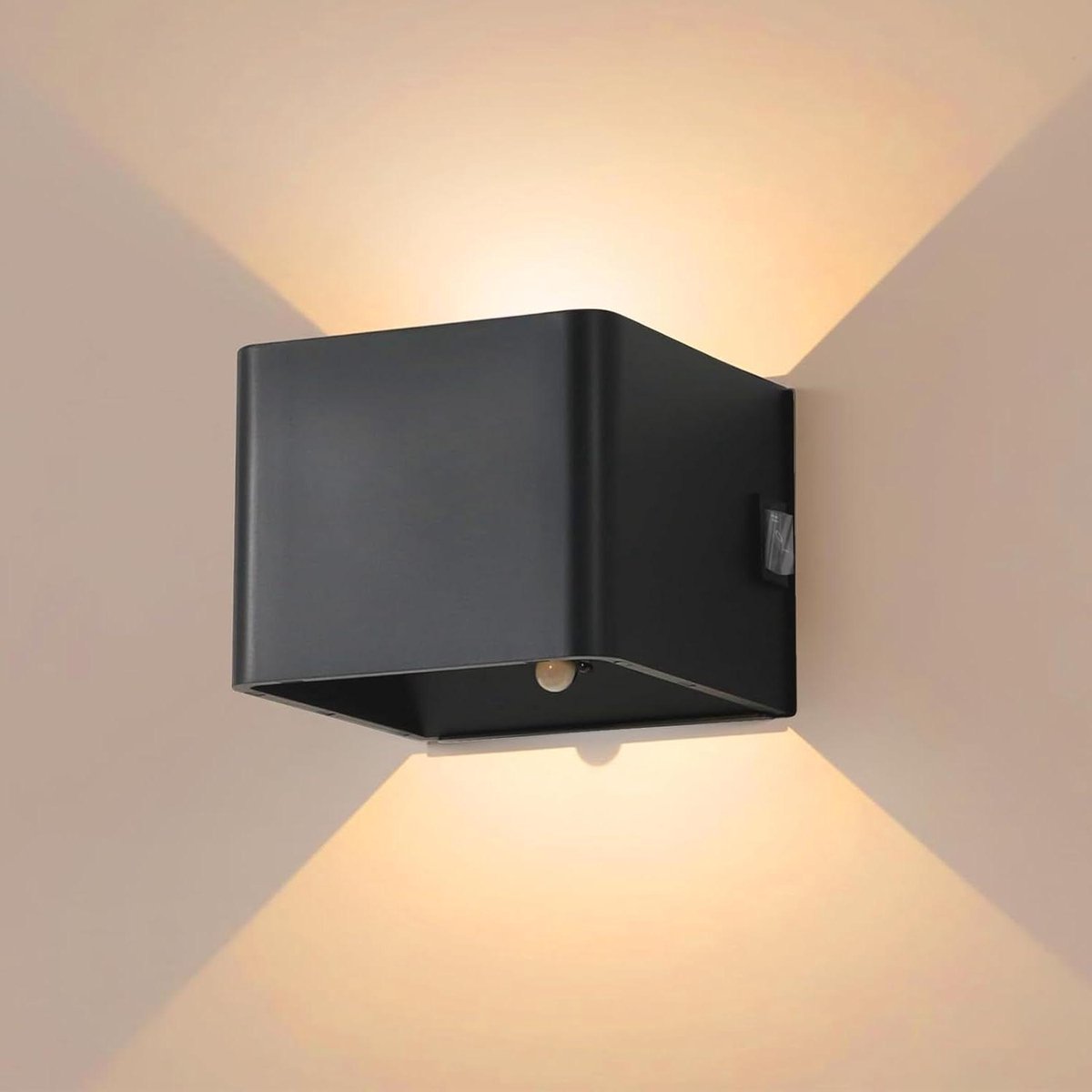 Wandlamp Oplaadbaar - Oplaadbare Wandlamp Draadloze Bewegingssensor USB-C Oplaadbaar Wandverlichting Muurlampen Schakelaar Trap Woonkamer Hal Zwart Wandlamp Oplaadbaar