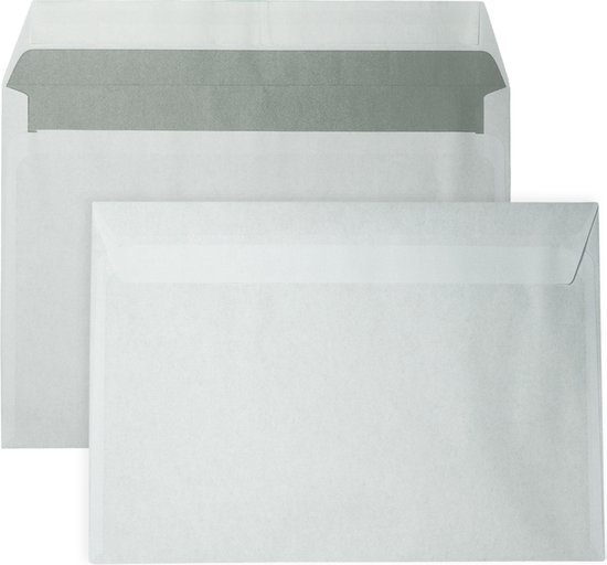 Twee witte C5 enveloppen, één open met grijze plakstrip, één gesloten.