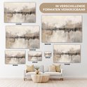 Plusieurs tailles d'une peinture abstraite dans des tons beige, gris et brun au-dessus d'un canapé.