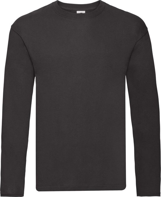 T-shirt noir à manches longues Fruit of the Loom, porté de face.