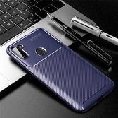 Fo Galaxy A11 Carbon Fibre Texture Shockproof TPU Case (Blauw)