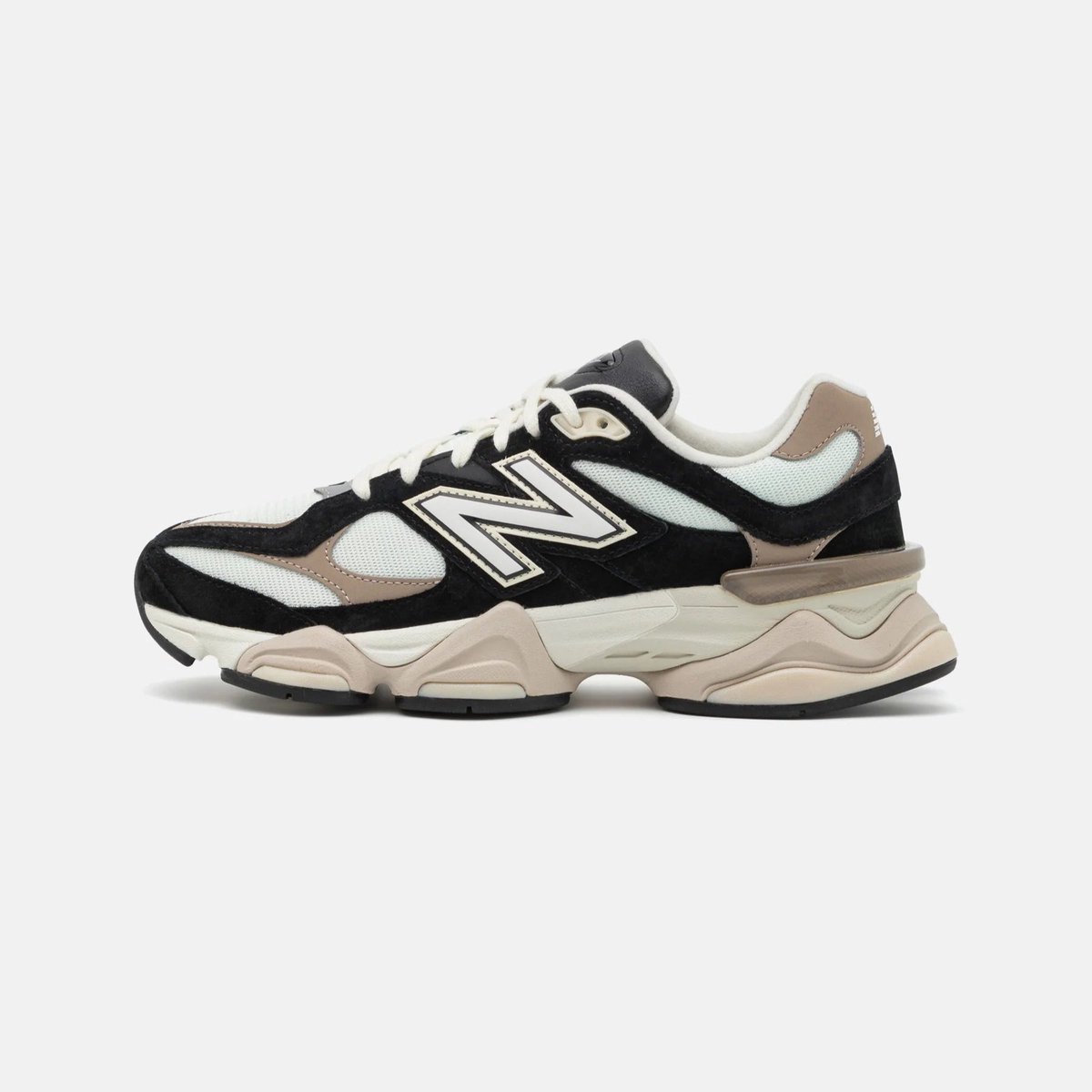 New Balance 9060 - Unisex - Sea Salt Bone - EU Black Castlerock