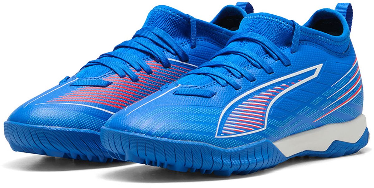 Puma Ultra 6 Match+ Mid TF voetbalschoenen voor kinderen in blauw, EU 34 1/2, met technisch mesh bovenwerk en stabiliseren...