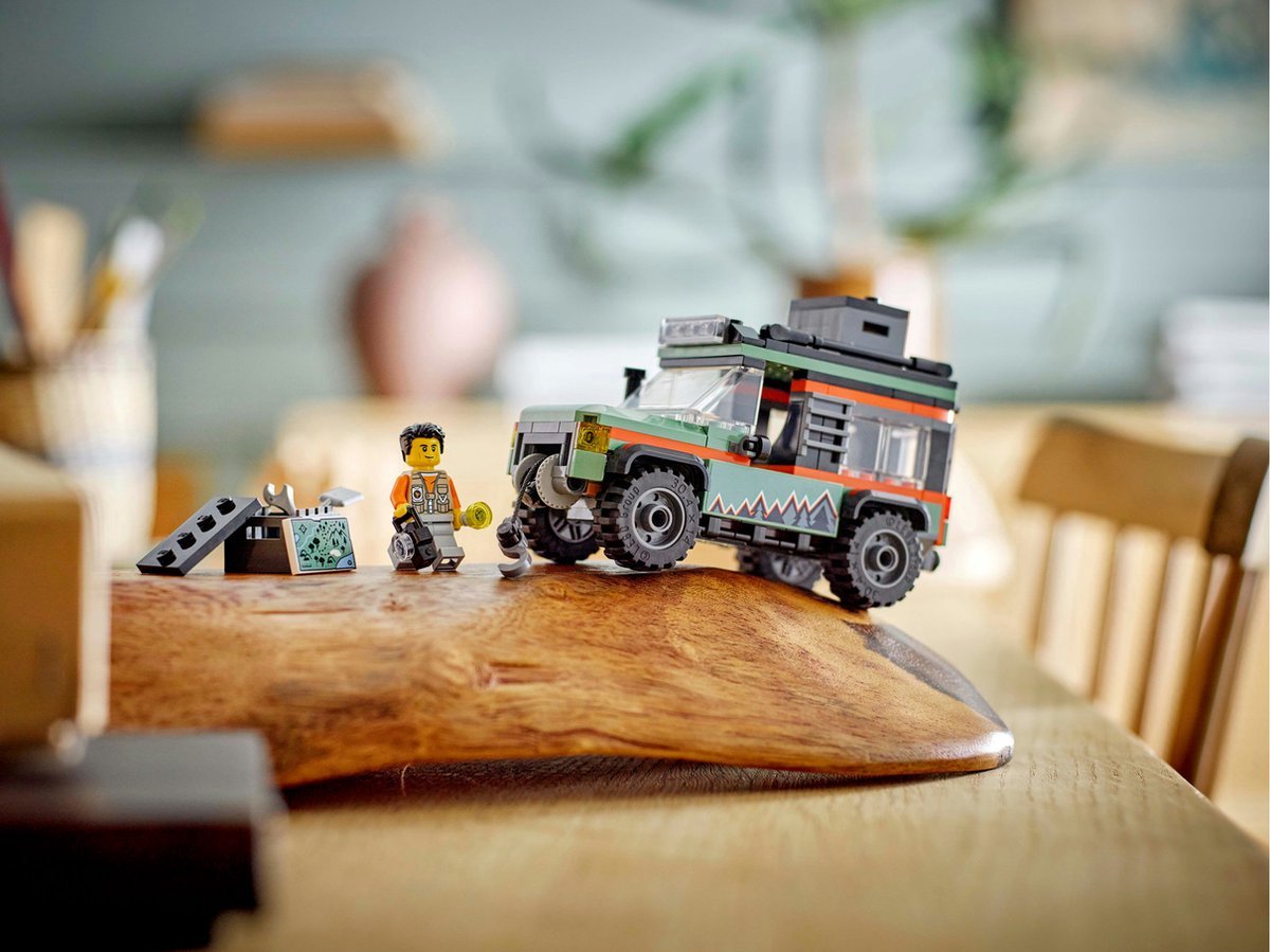 LEGO City 4x4 terreinwagen voor in de bergen - 60447 — afbeelding 16