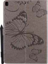 Mobigear Tablethoes geschikt voor Apple iPad Pro 10.5 Inch (2017) Hoes | Mobigear Butterfly Bookcase + Stylus Houder - Grijs