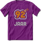 92 Jaar Feest T-Shirt | Goud - Zilver | Grappig Verjaardag Cadeau Shirt | Dames - Heren - Unisex | Tshirt Kleding Kado | - Paars - XL