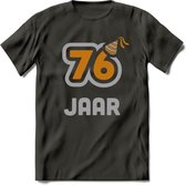 76 Jaar Feest T-Shirt | Goud - Zilver | Grappig Verjaardag Cadeau Shirt | Dames - Heren - Unisex | Tshirt Kleding Kado | - Donker Grijs - XXL