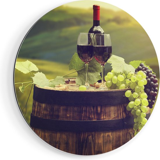 Artaza Dibond Muurcirkel Wijn met Druiven op een Vat in Toscane - Ø 70 cm - Wandcirkel - Rond Schilderij - Voor Binnen en Buiten