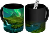 Magische Mok - Foto op Warmte Mokken - Koffiemok - Noorderlicht - Waterval - Berg - IJsland - Magic Mok - Beker - 350 ML - Theemok