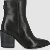 Booties Donique Black