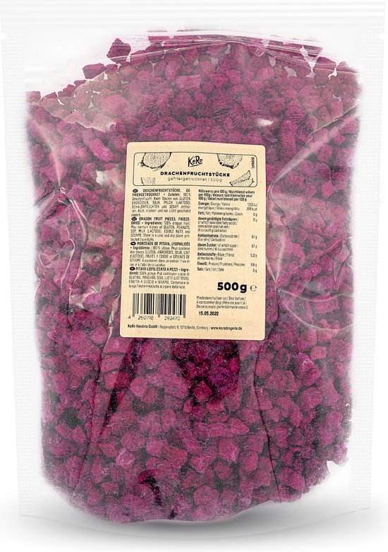 Zak gevriesdroogd roze drakenfruit met datum '15.05.2022' op het etiket.