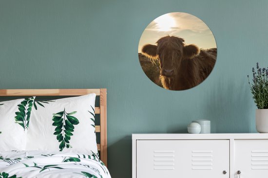 WallCircle - Stickers muraux - Cercle de papier peint - Highlander écossais - Coucher de soleil - Herbe - 50x50 cm - Cercle mural - Autocollant - Sticker papier peint rond