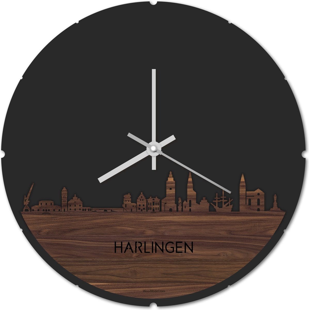 Skyline Klok Rond Harlingen Notenhout - Ø 44 cm - Stil uurwerk - Wanddecoratie - Meer steden beschikbaar - Woonkamer idee - Woondecoratie - City Art - Steden kunst - Cadeau voor hem - Cadeau voor haar - Jubileum - Trouwerij - Housewarming -