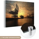 MuchoWow® Glasschilderij 90x60 cm - Schilderij acrylglas - Hijskraan - Haven - Hamburg - Foto op glas - Schilderijen